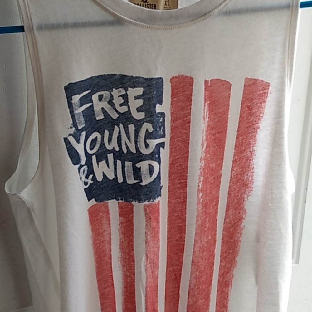 Tops - Picture 3 of 3